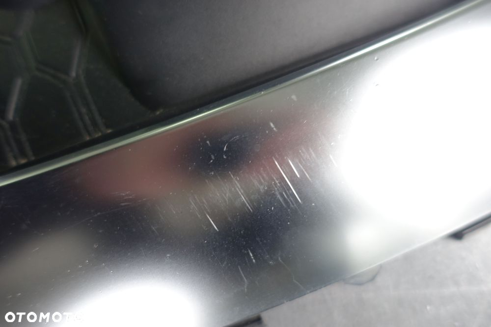 KRATKA ZDERZAKA PRAWA AUDI A5 S5 LIFT SLINE - 3