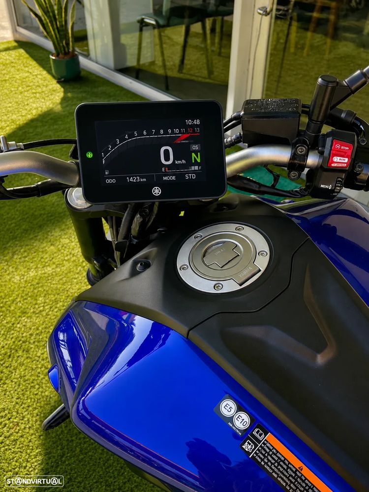 Yamaha MT-07 - 12