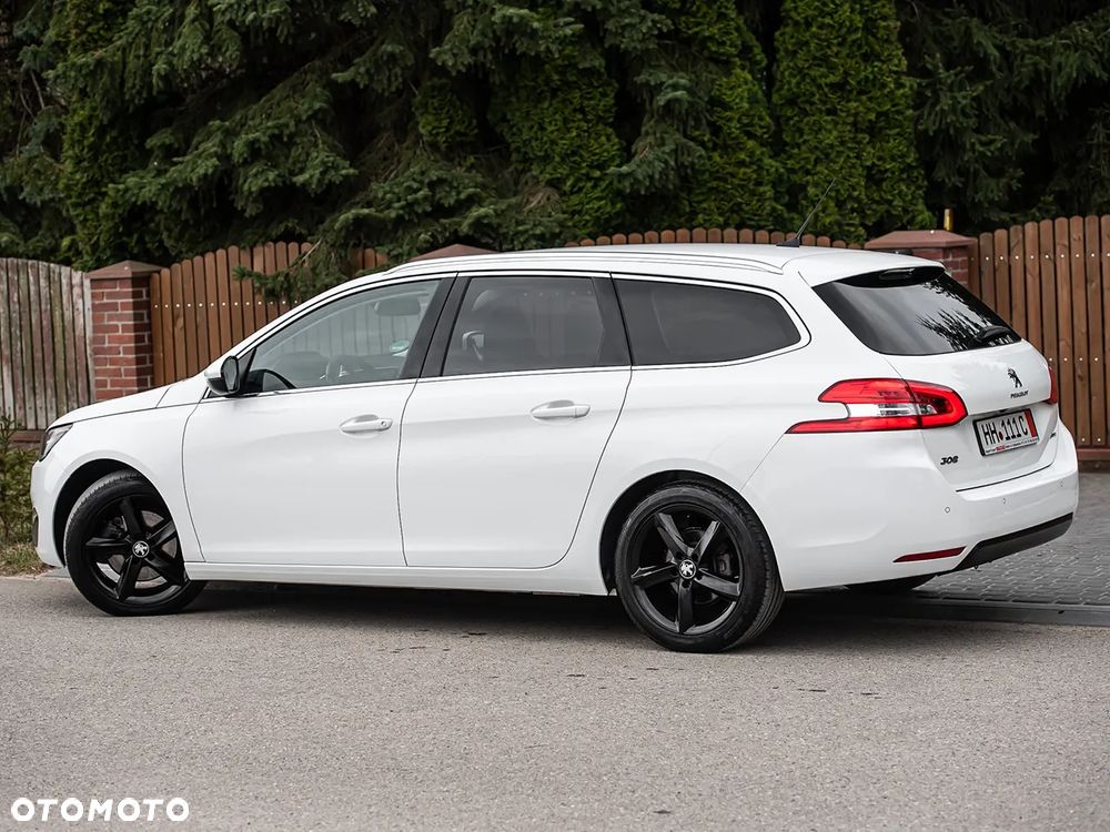 Peugeot 308 BlueHDi 150 Automatik Stop & Start Allure - 9