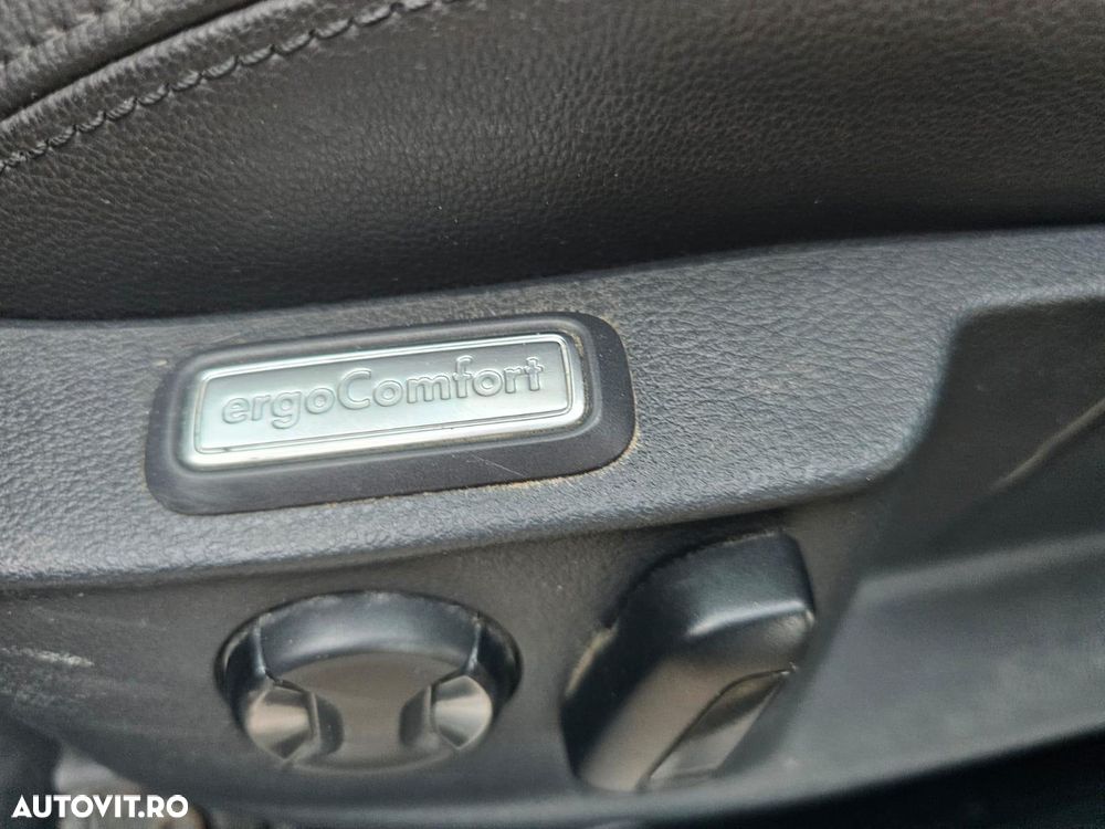 Volkswagen Passat 2.0 TDI DSG 4Motion Highline - 4