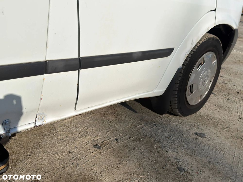 Ford Transit - 16