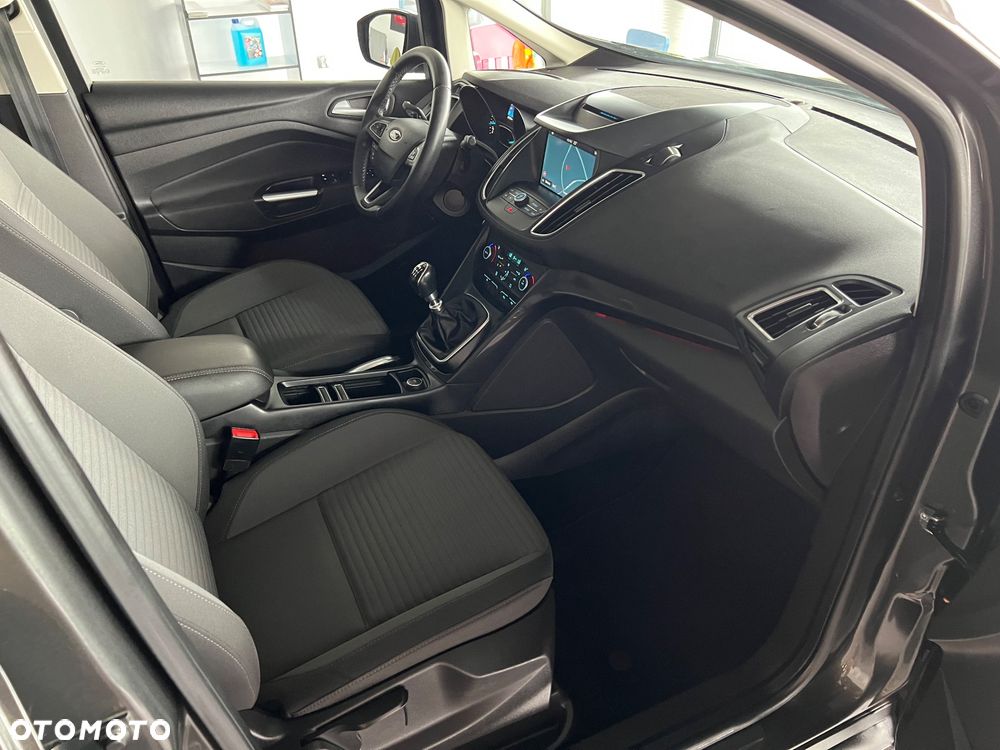 Ford C-MAX - 33