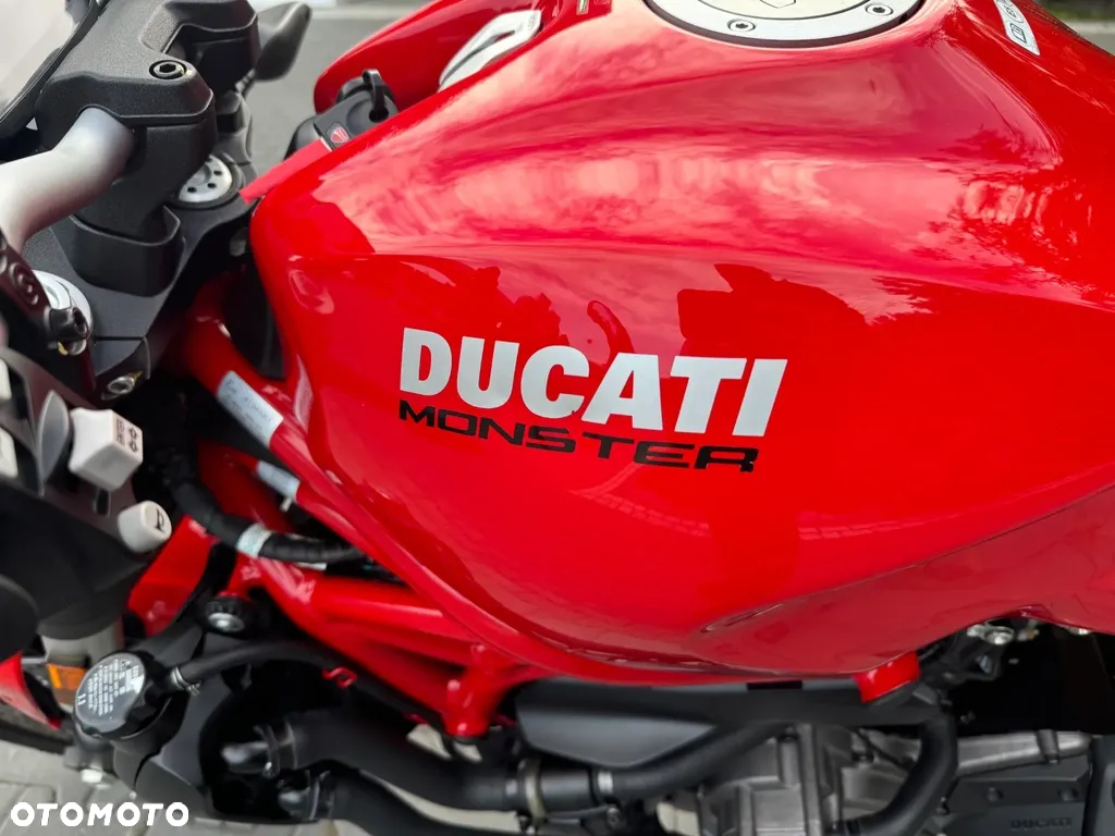 Ducati Monster - 23