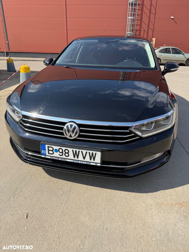 Volkswagen Passat 2.0 TDI DSG Comfortline - 11