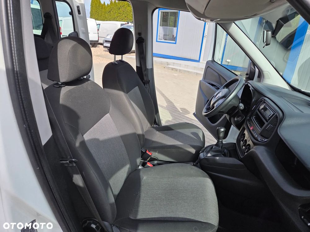Fiat Doblo Kombi Active - 22
