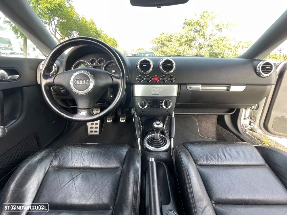 Audi TT Coupé 1.8 T - 2