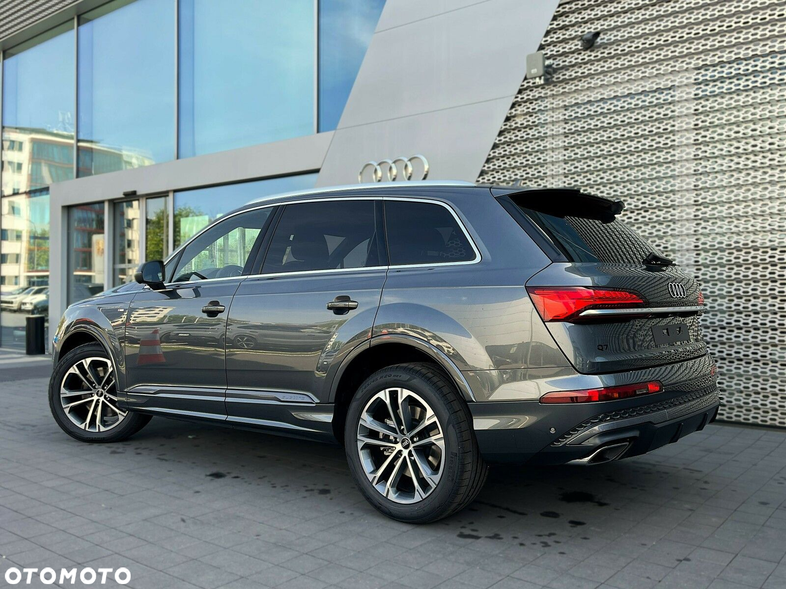 Audi Q7 - 3