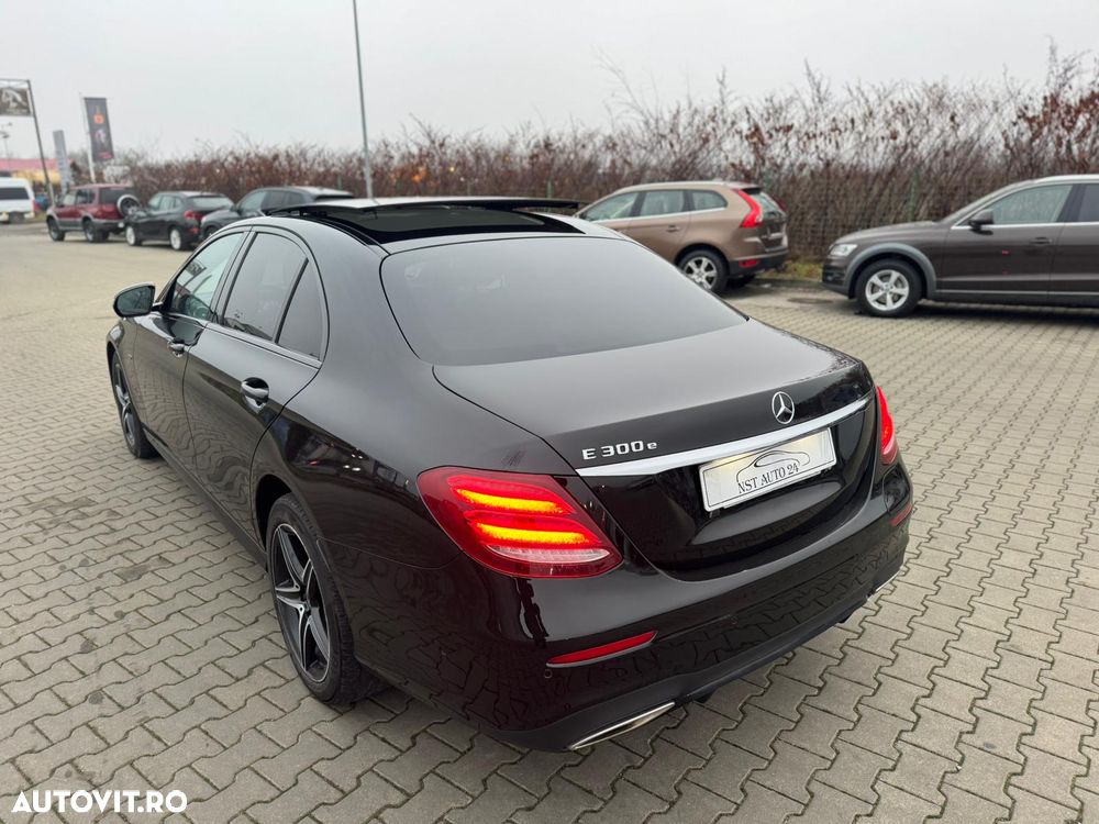 Mercedes-Benz E - 2