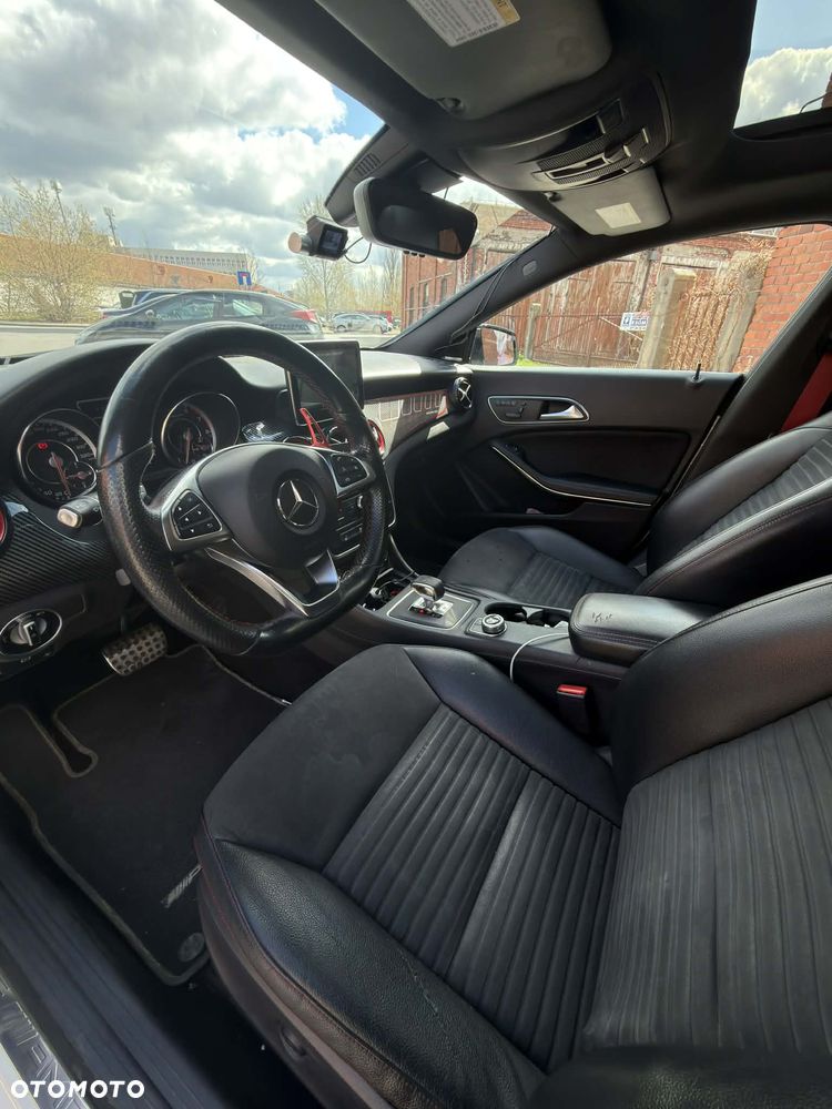 Mercedes-Benz CLA AMG 45 4Matic AMG Sp.sh 7G-DCT - 8