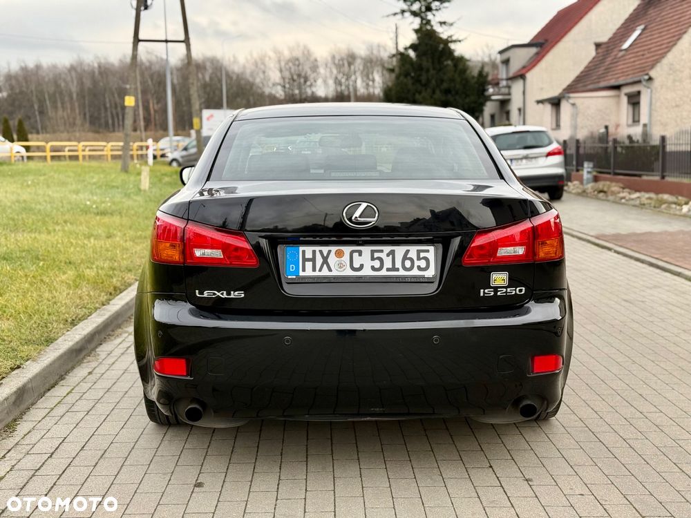 Lexus IS 250 Luxury Line - 11
