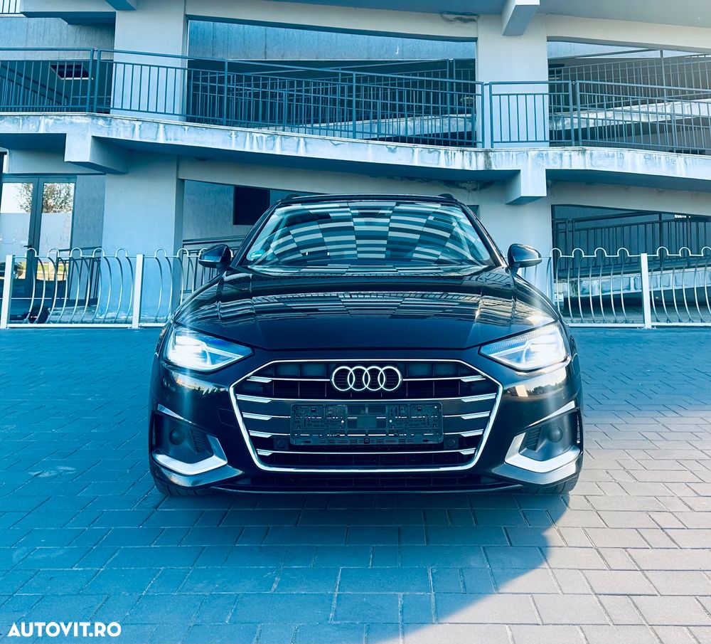 Audi A4 - 1