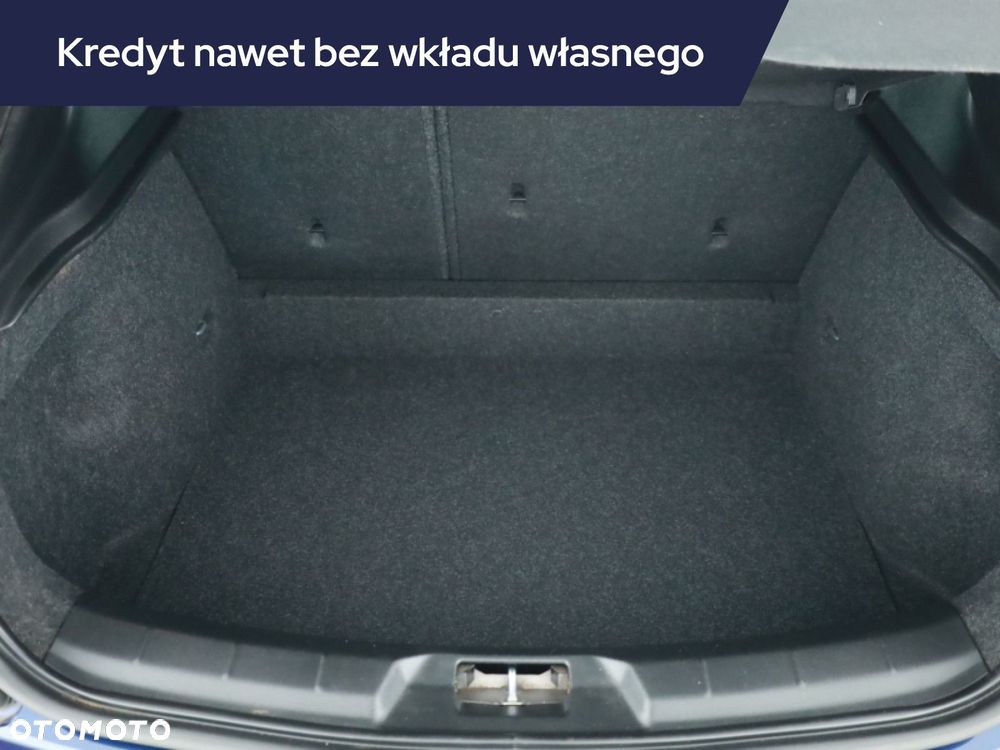 Volvo V40 - 11