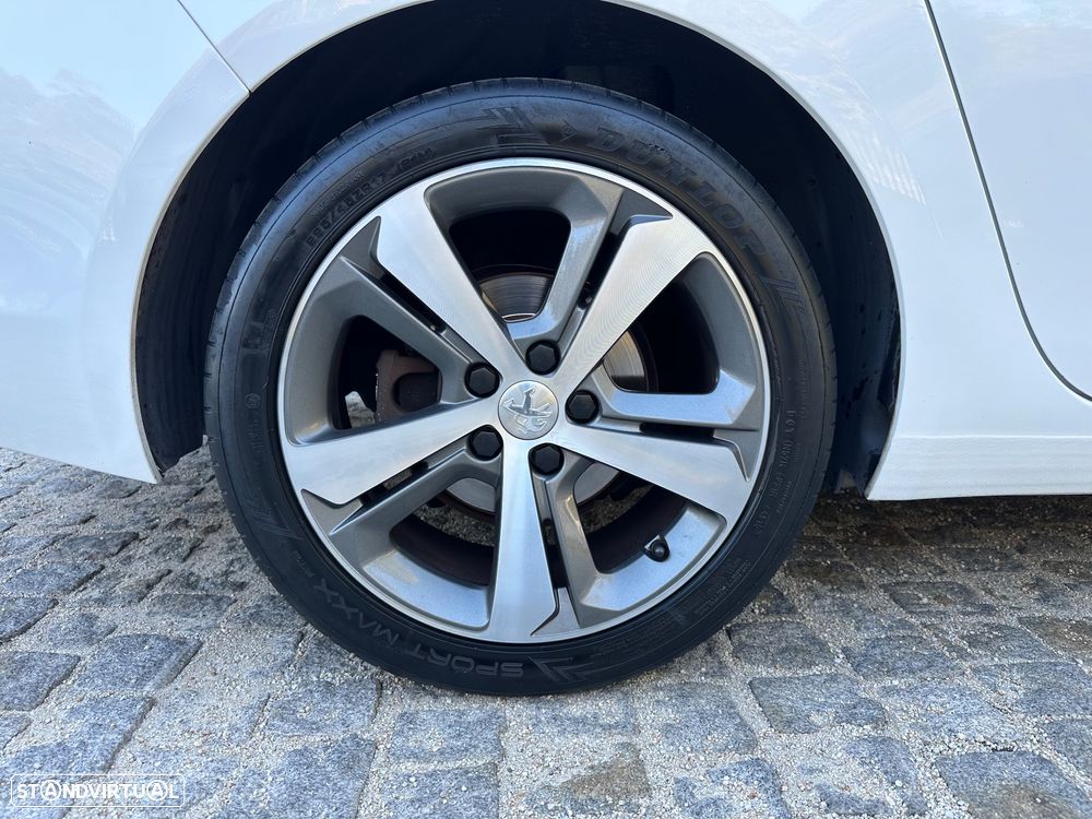 Peugeot 308 SW 2.0 BlueHDi Allure J17 - 23
