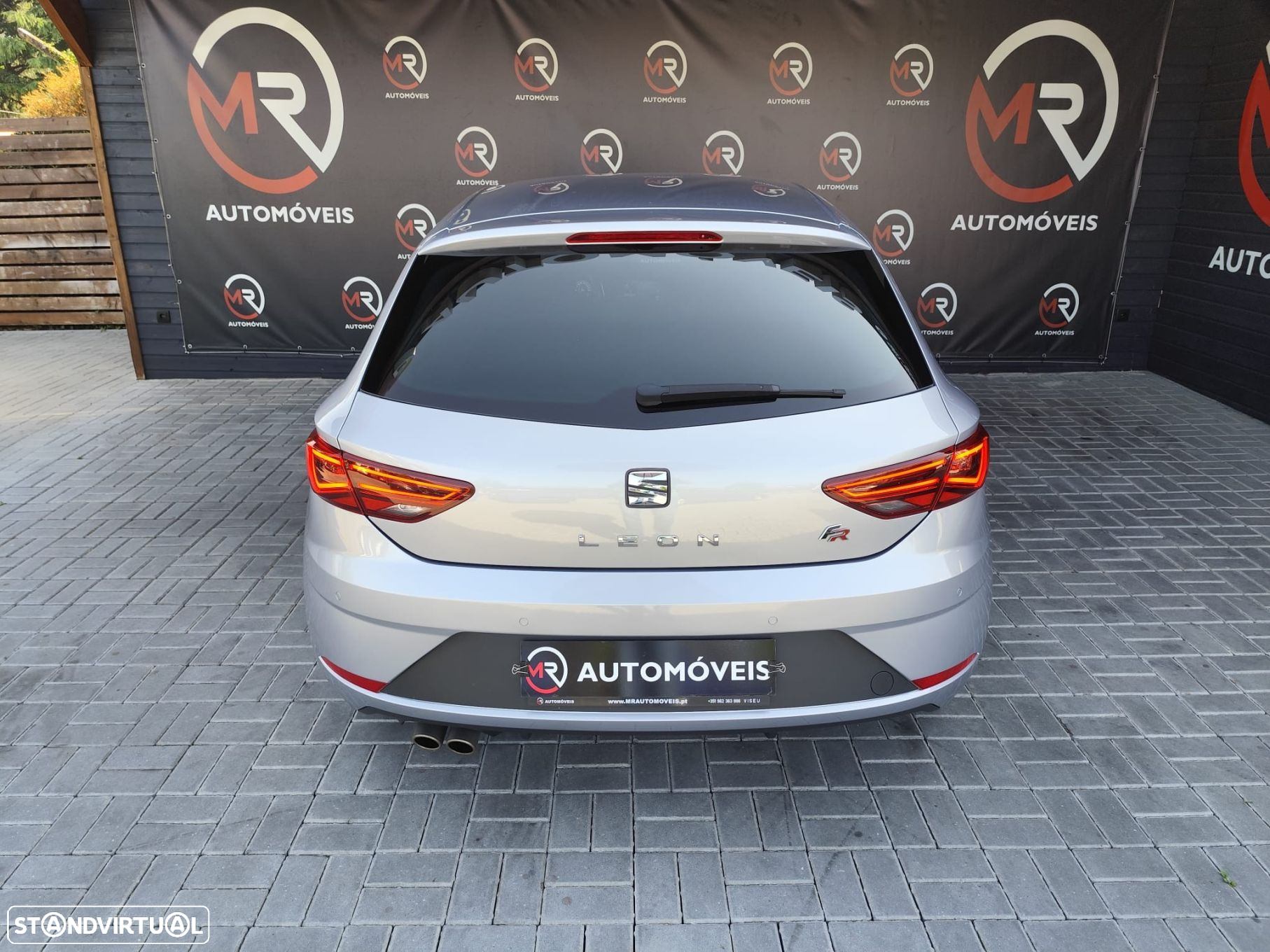 SEAT Leon 1.5 TSI FR S/S - 8