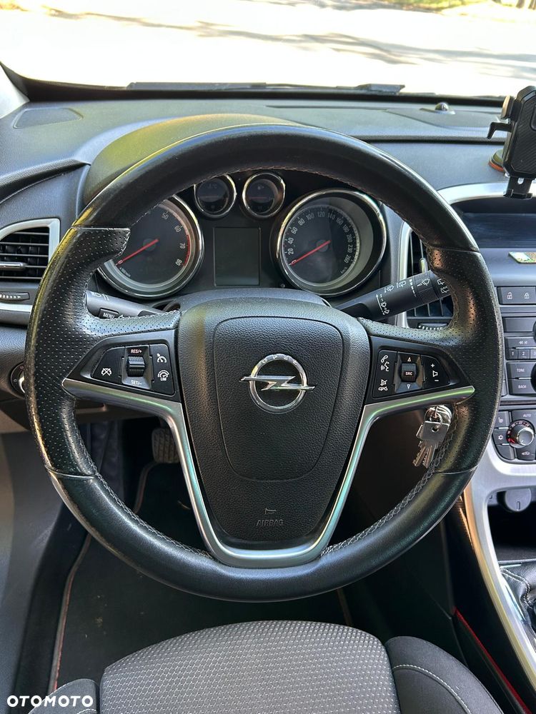 Opel Astra 1.6 T Sport - 10