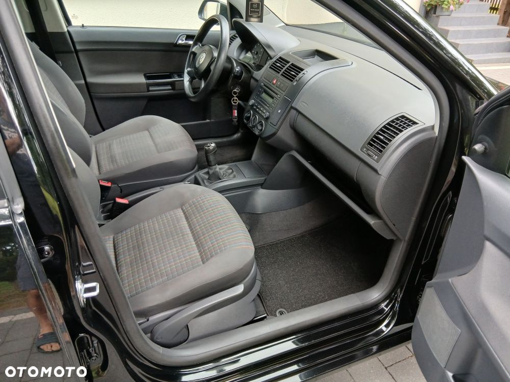 Volkswagen Polo - 5