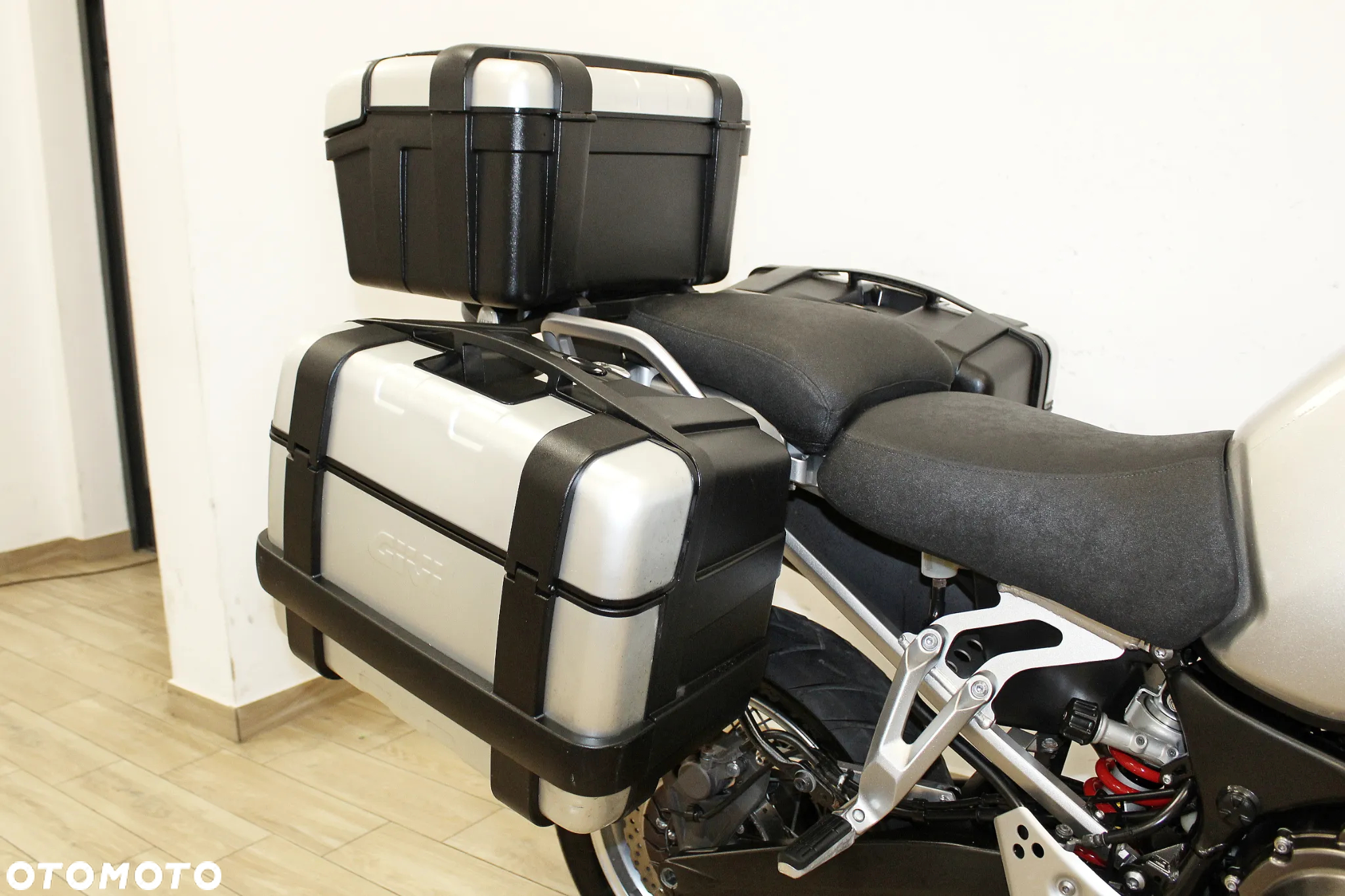 Yamaha Super Tenere - 10