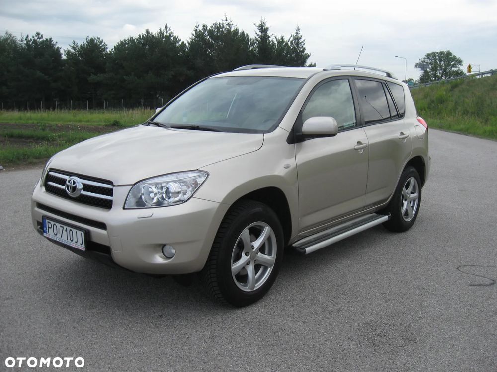 Toyota RAV4 2.0 VVT-i Premium - 1