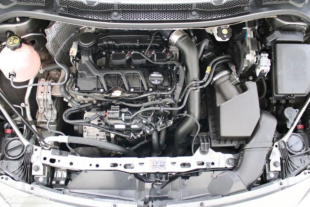 Opel Astra 1.2 T Design & Tech S/S - 25