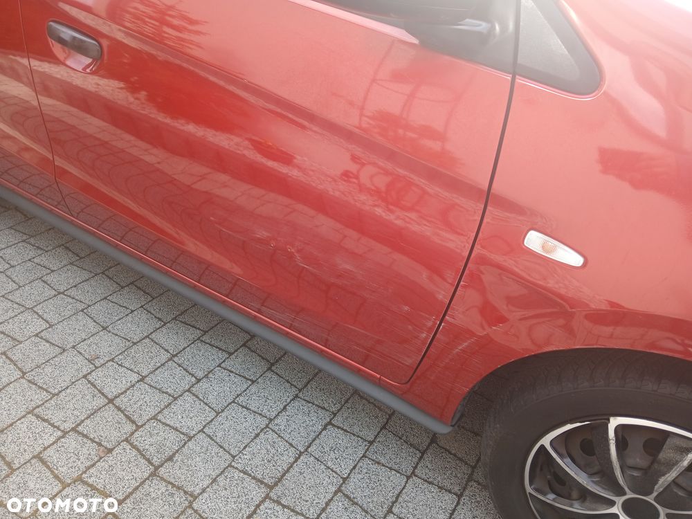 Mitsubishi Space Star 1.0 - 6