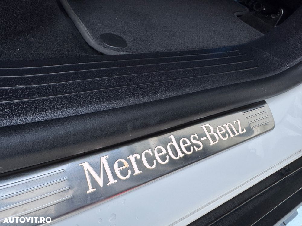 Mercedes-Benz GLE 300 d 4Matic 9G-TRONIC AMG Line - 25