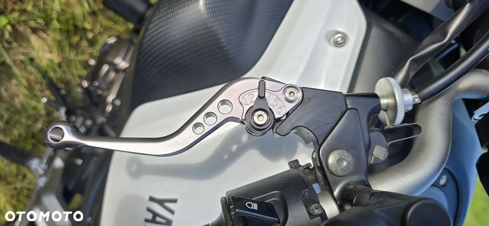 Yamaha MT - 11