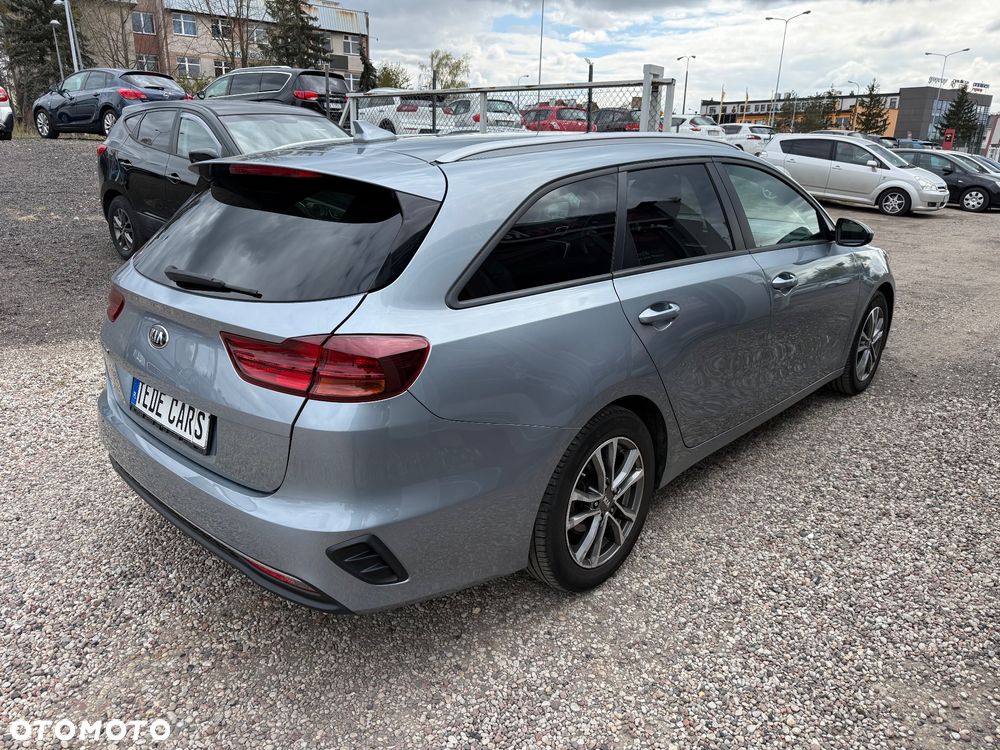 Kia Ceed 1.4 T-GDI L Business Line Plus - 6