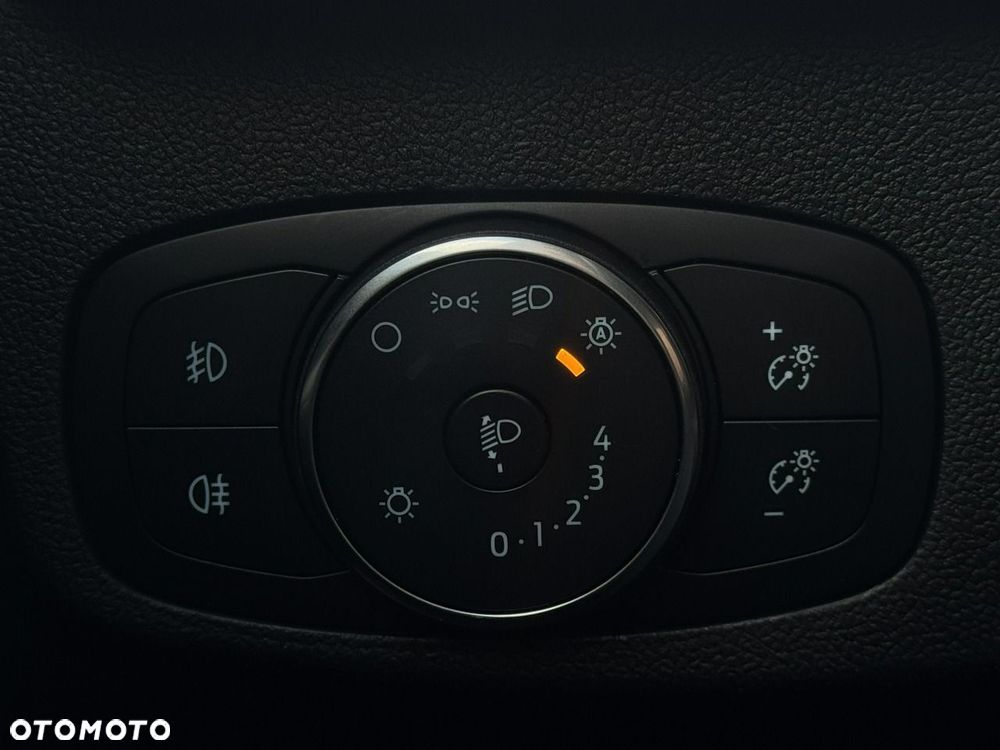 Ford Focus 1.5 EcoBlue Titanium X - 25
