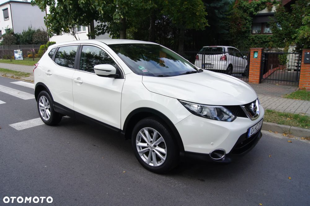 Nissan Qashqai 1.2 DIG-T N-Connecta - 1
