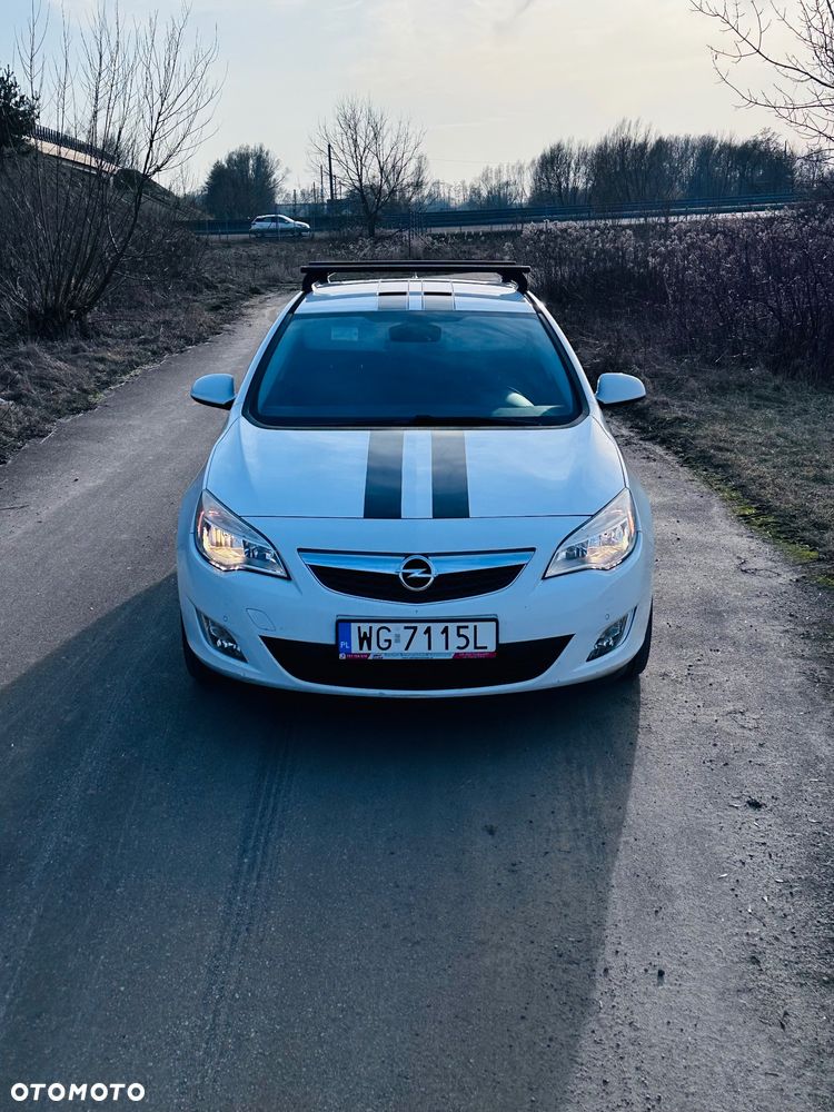 Opel Astra 1.4 T Cosmo - 2