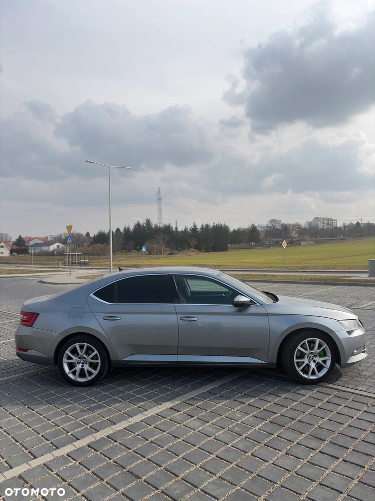 Skoda Superb 2.0 TSI 4x4 Style DSG - 3