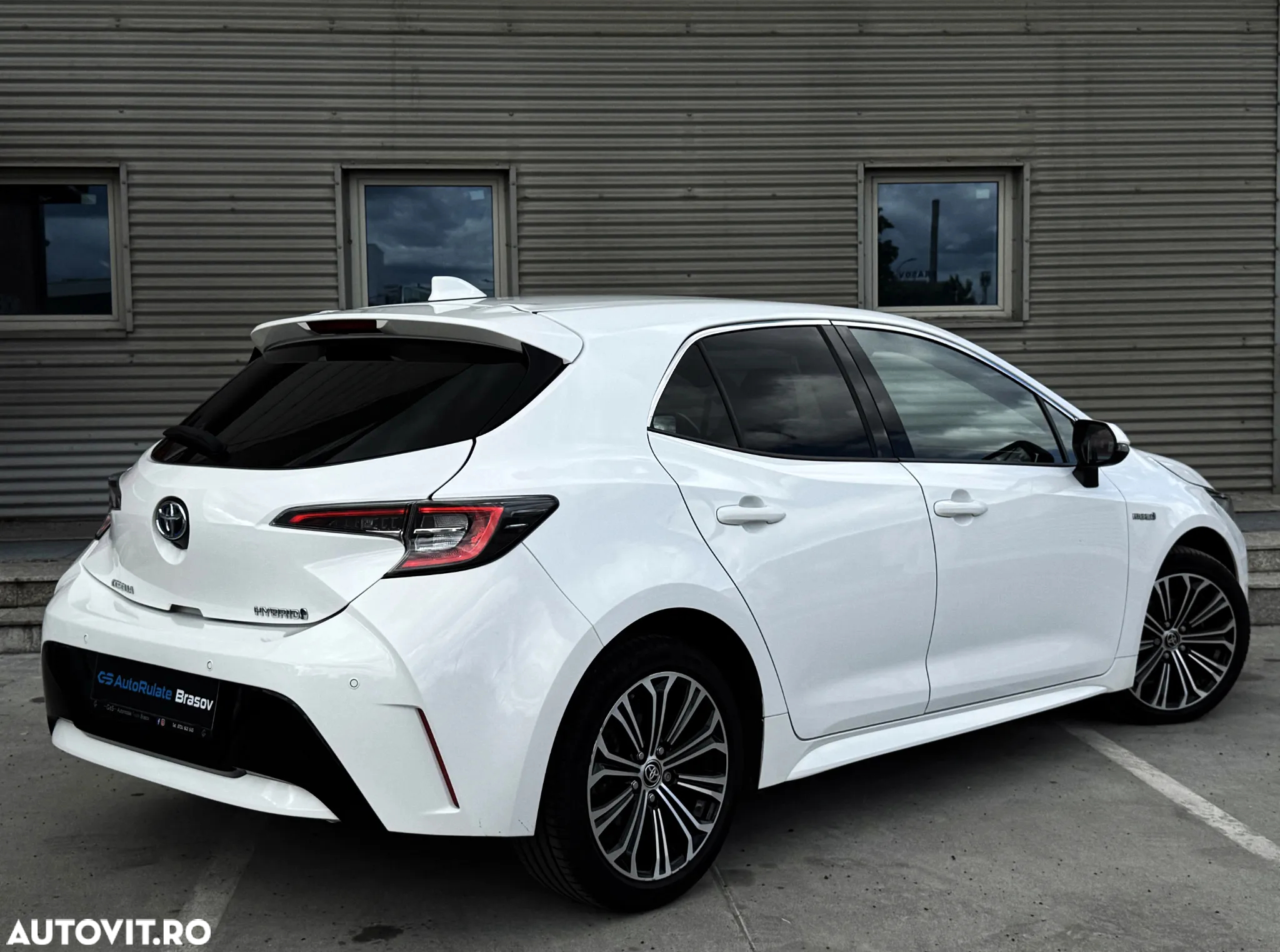 Toyota Corolla 1.8 HSD Exclusive interior Negru - 36
