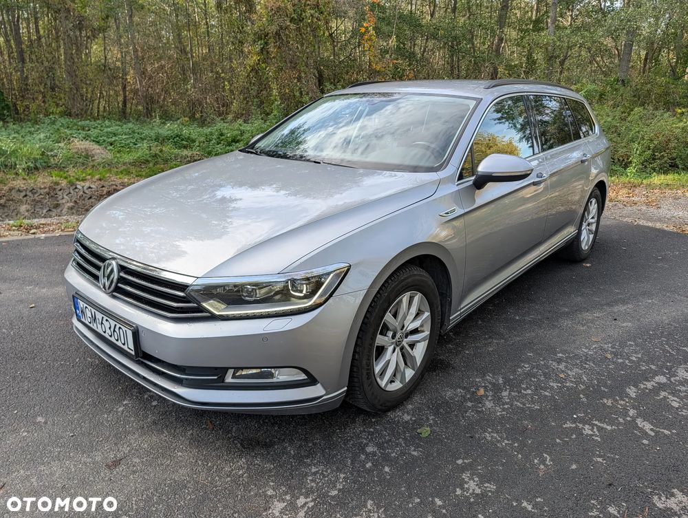 Volkswagen Passat Variant 1.6 TDI (BlueMotion Technology) DSG Comfortline - 13