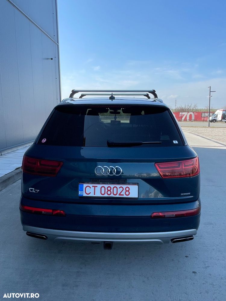 Audi Q7 - 4