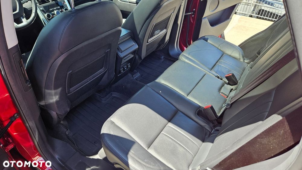 Land Rover Discovery Sport P250 HSE - 12