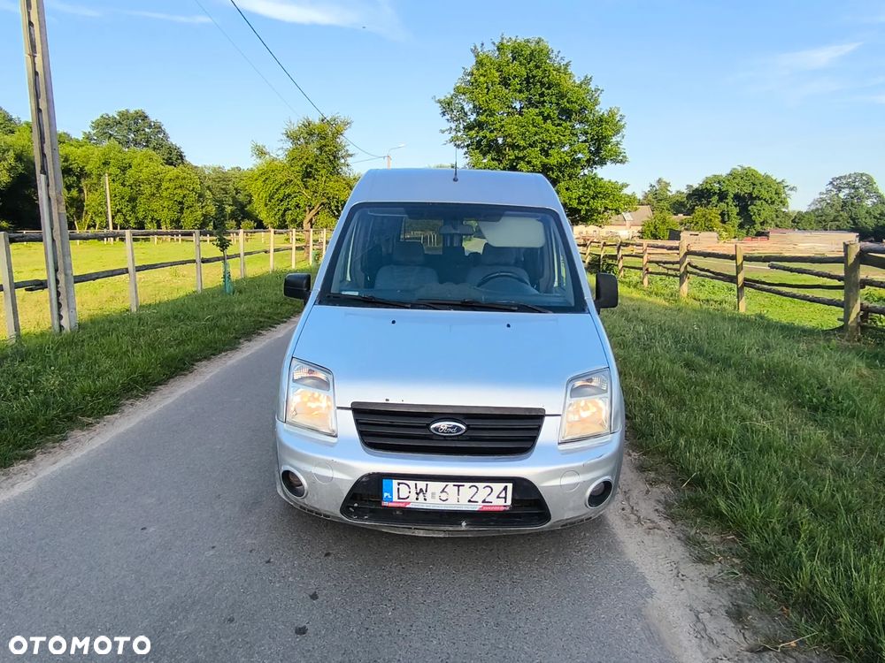 Ford Transit Connect - 8