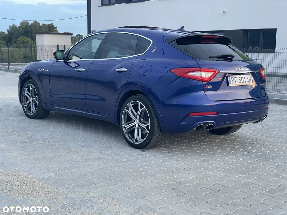 Maserati Levante S Q4 - 30