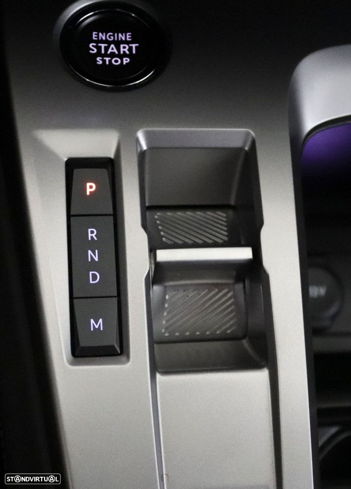 Peugeot 308 1.5 BlueHDi Allure Pack EAT8 — fotografia 29