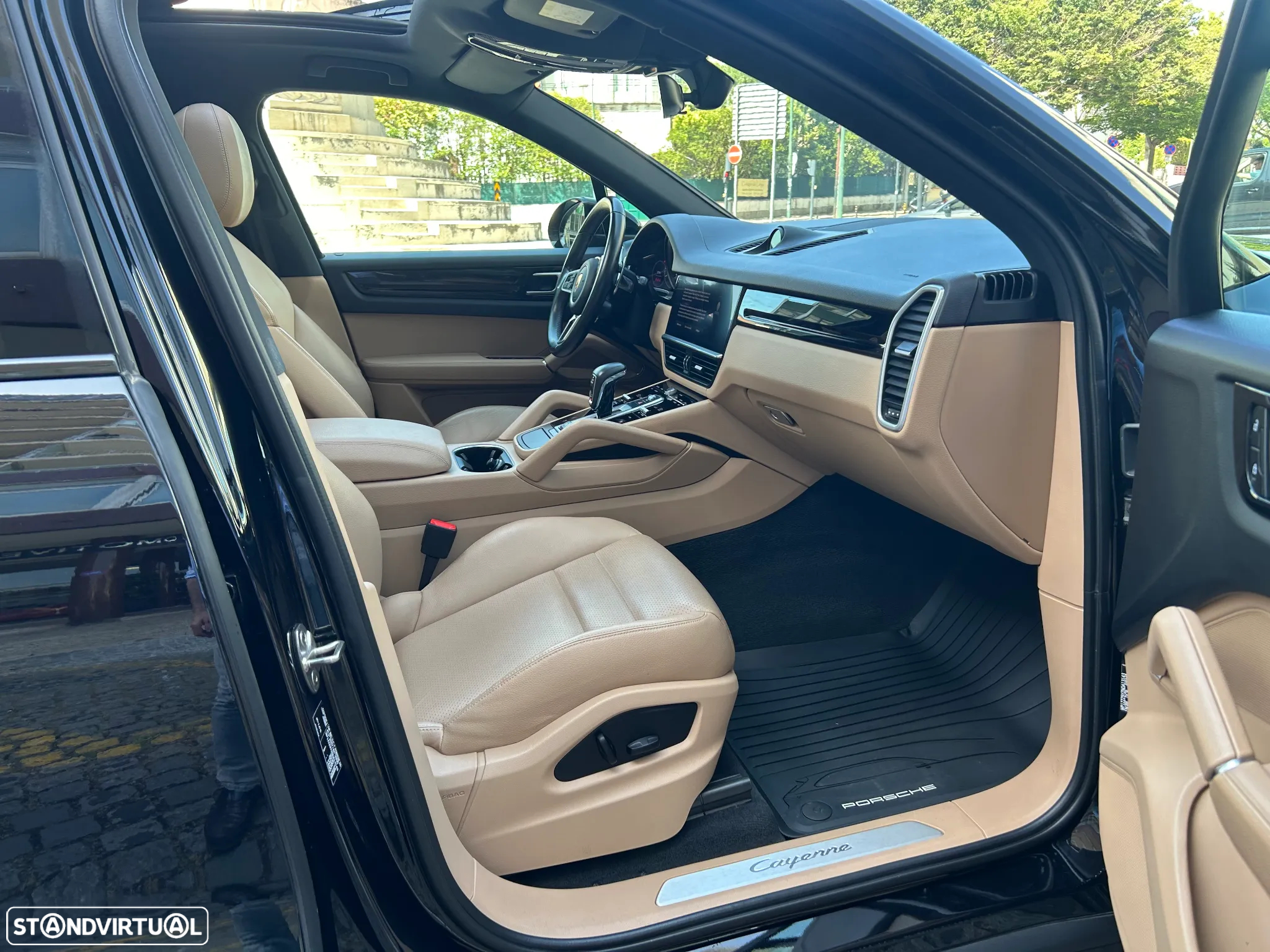 Porsche Cayenne E-Hybrid - 5