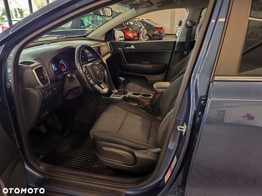 Kia Sportage 1.6 CRDI 2WD Eco-Dynamics+ (48V M-H) Vision - 6