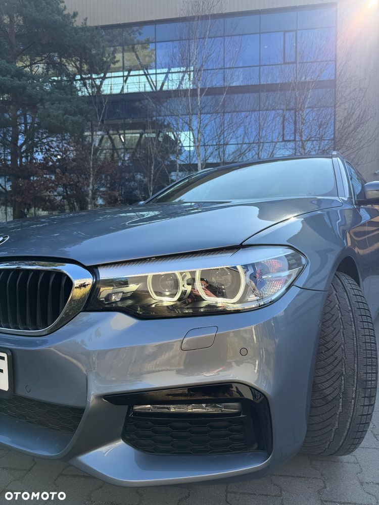 BMW Seria 5 520d xDrive Sport Line - 1