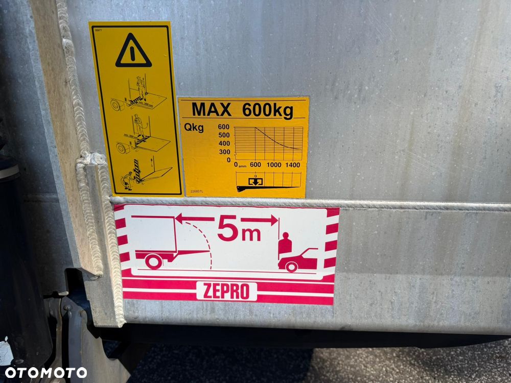Ford Transit - 20