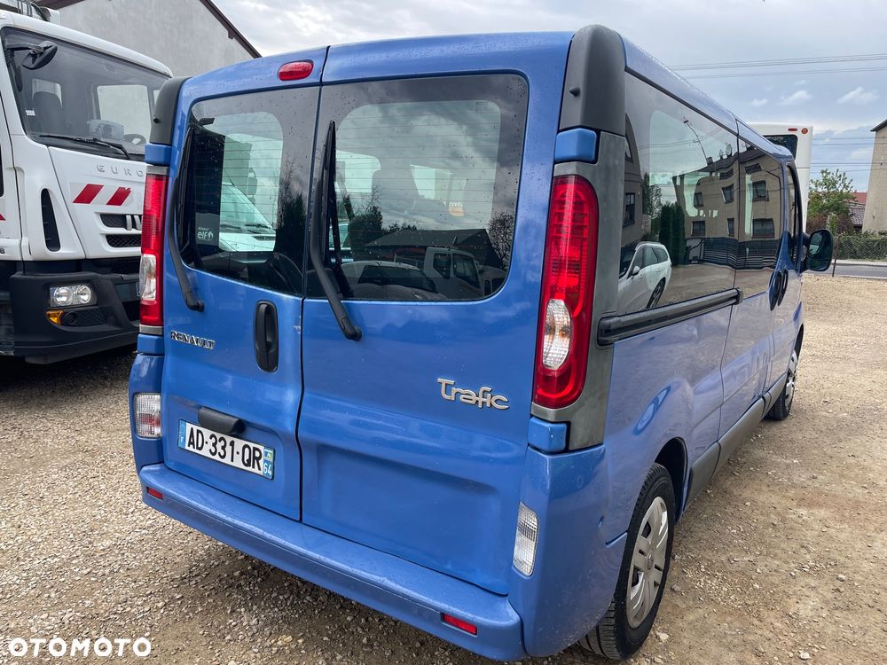 Renault Trafic - 13