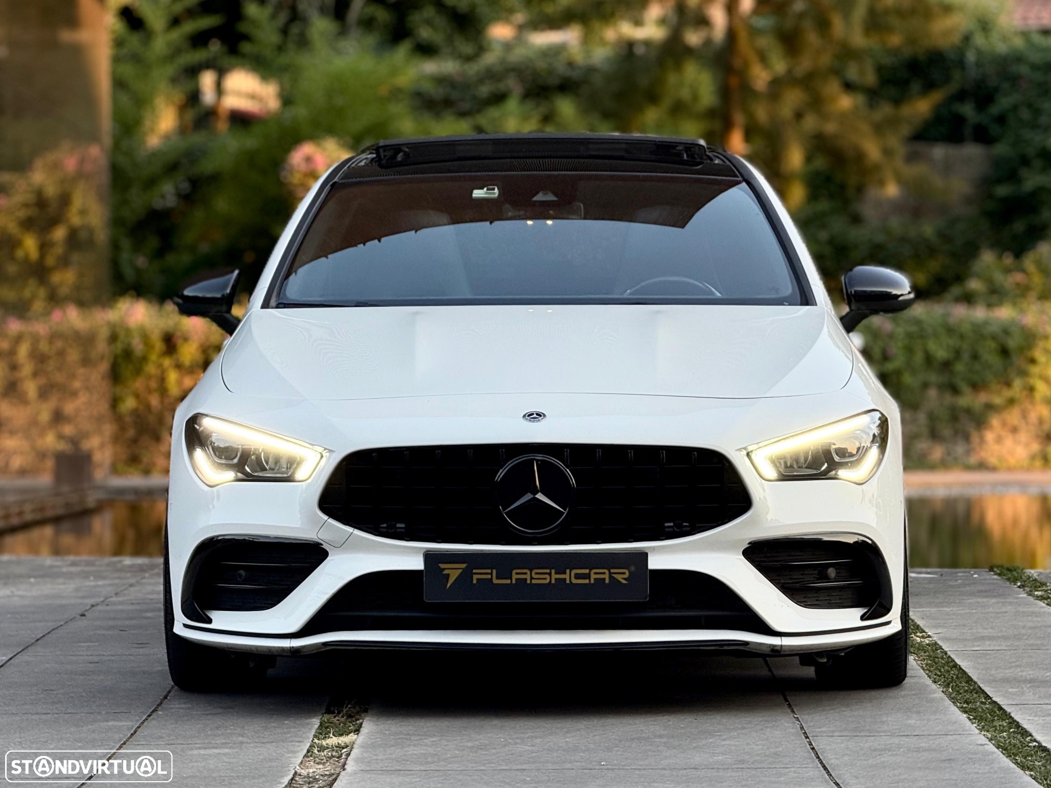 Mercedes-Benz CLA 200 - 4