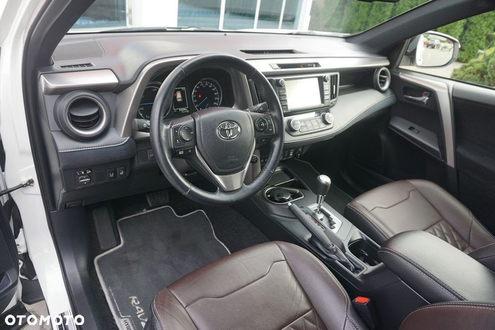 Toyota RAV4 Hybrid Selection 4x2 - 5
