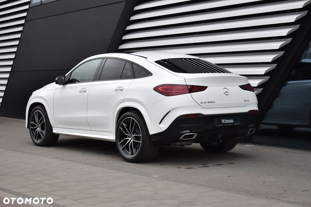Mercedes-Benz GLE 300 d 4Matic 9G-TRONIC AMG Line Advanced Plus - 6