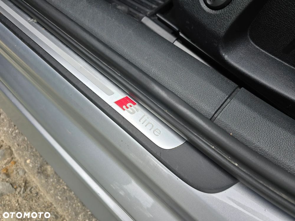 Audi A6 Avant - 16