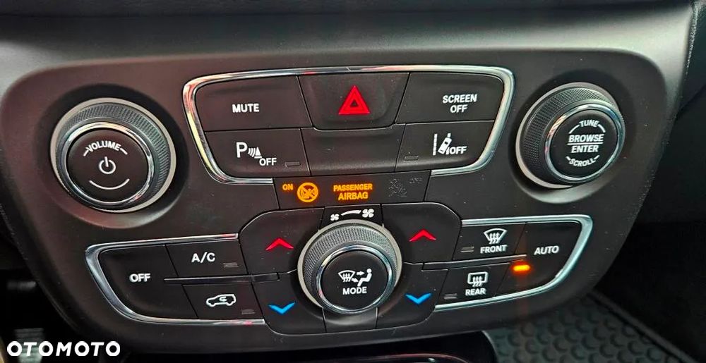 Jeep Compass 1.4 TMair Limited 4WD S&S - 34