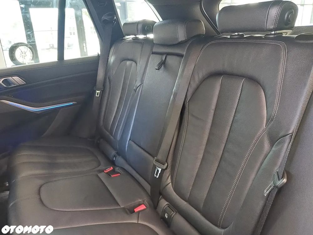 BMW X5 xDrive25d - 22