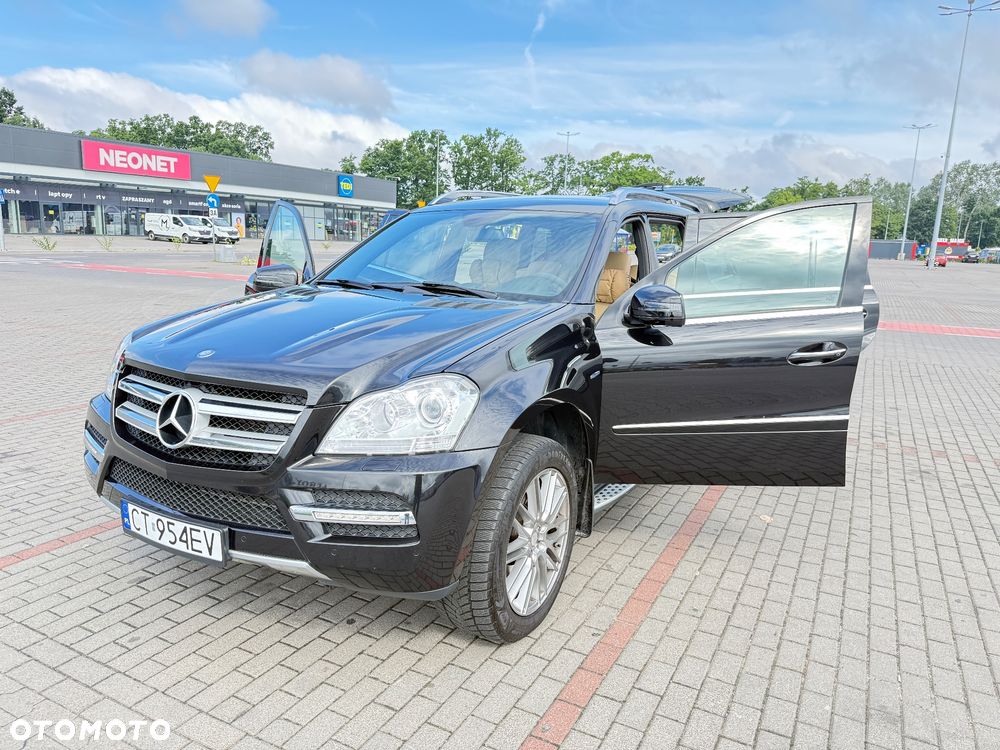 Mercedes-Benz GL - 29